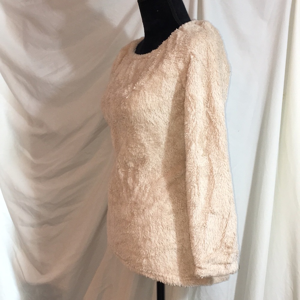 Warm Fluffy Faux Fur Long Sleeve Pull over Top